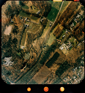  Luchtfoto (kleur) gemeente Doorn: Heuvelrug-zijde met oa. Hydeparklaan, F.D. Roosevelthuis (nr. 5942)