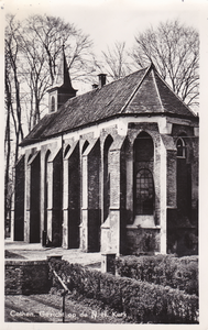  Gezicht op de Nederlands-Hervormde kerk