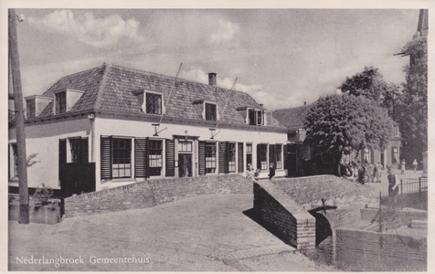  Gemeentehuis, Langbroek