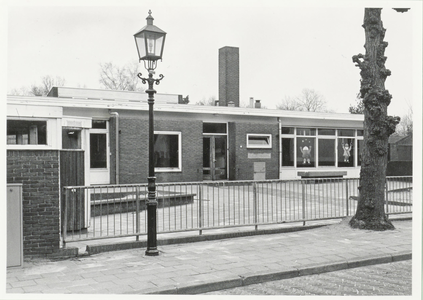 Elisabeth(kleuter)school op plaats oude postkantoor, gebouwd ca. 1958, gesloopt ca. 1989