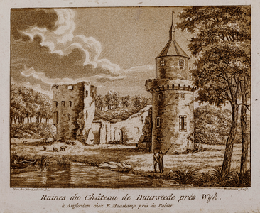  Gezicht over de gracht op de Bourgondische toren en de donjon van huis Duurstede in spiegelbeeld