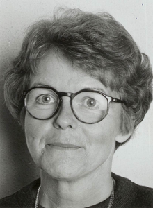  Portret van raadslid en wethouder Betty van der Meulen - CDA.