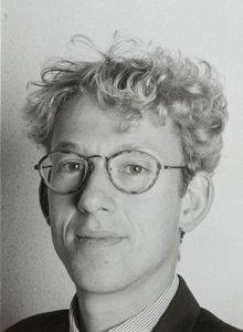  Portret van raadslid Olaf wagenaar - VVD.