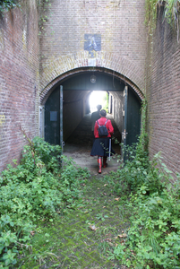  Open Monumentendag: bezoekers bij Fort Honswijk