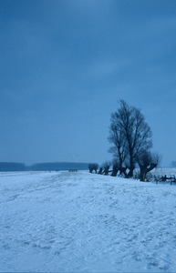  Winterbeeld bij boerderij De Grote Geer.