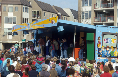 53080 De Nintendo-Telekids Road Show met Irene Moors op het Rond.