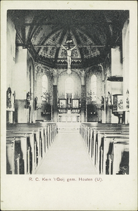  Interieur van de rooms-katholieke kerk.