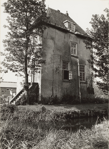Kasteel Vuylcop. Gezicht op de toren vanaf het Neereind.