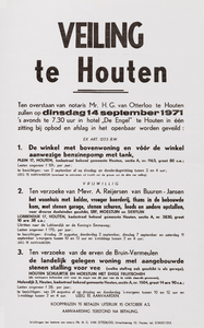  Aankondiging openbare veiling door notaris H.G. van Otterloo te Houten van aldaar een winkelwoonhuis (Plein 17), een ...