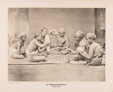 119 119. Kaartspelers. Midden-Java.
