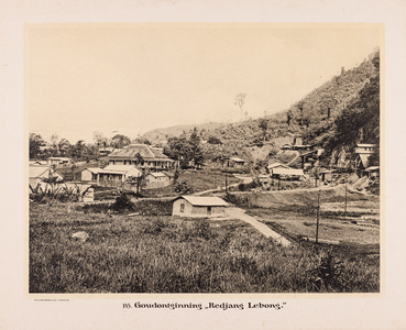 145 145. Goudontginning „Redjang Lebong’’.
