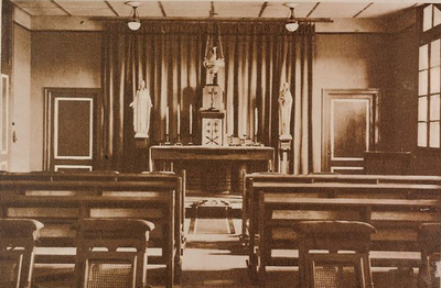 The Congregation's Chapel in Xaverius College in Moentilan, that during the camp period housed a small shop&lt;br/&gt;Privécollectie